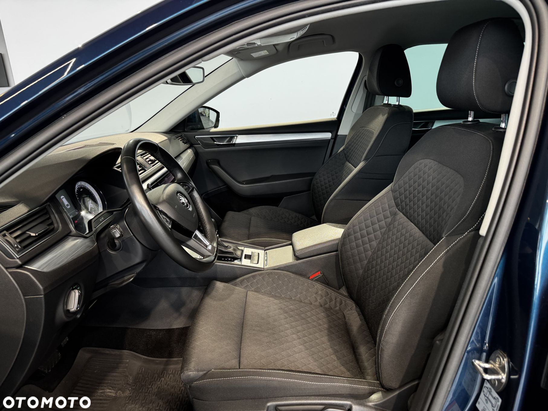 Skoda Superb - 17