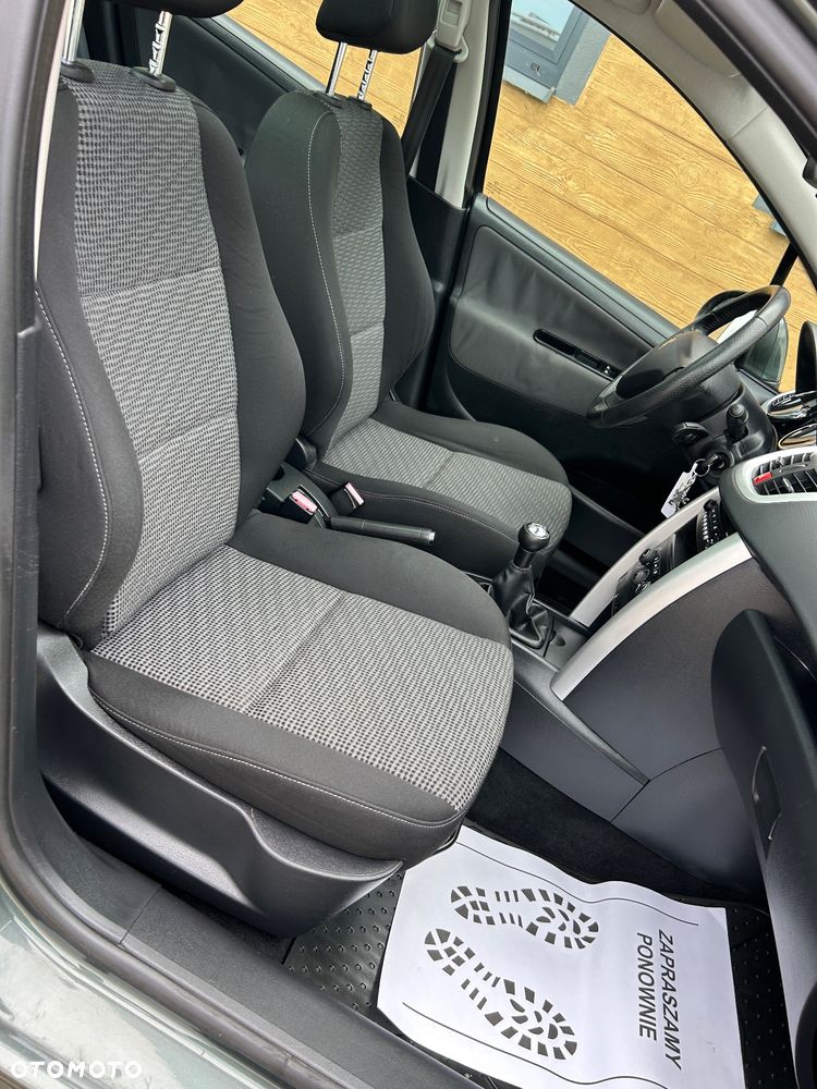 Peugeot 207 120 Sport - 15