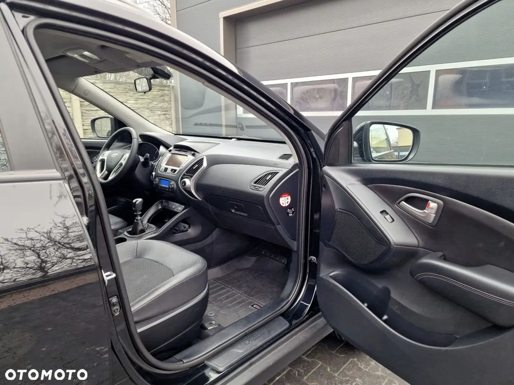 Hyundai ix35 1.7 CRDi 2WD blue Style - 20