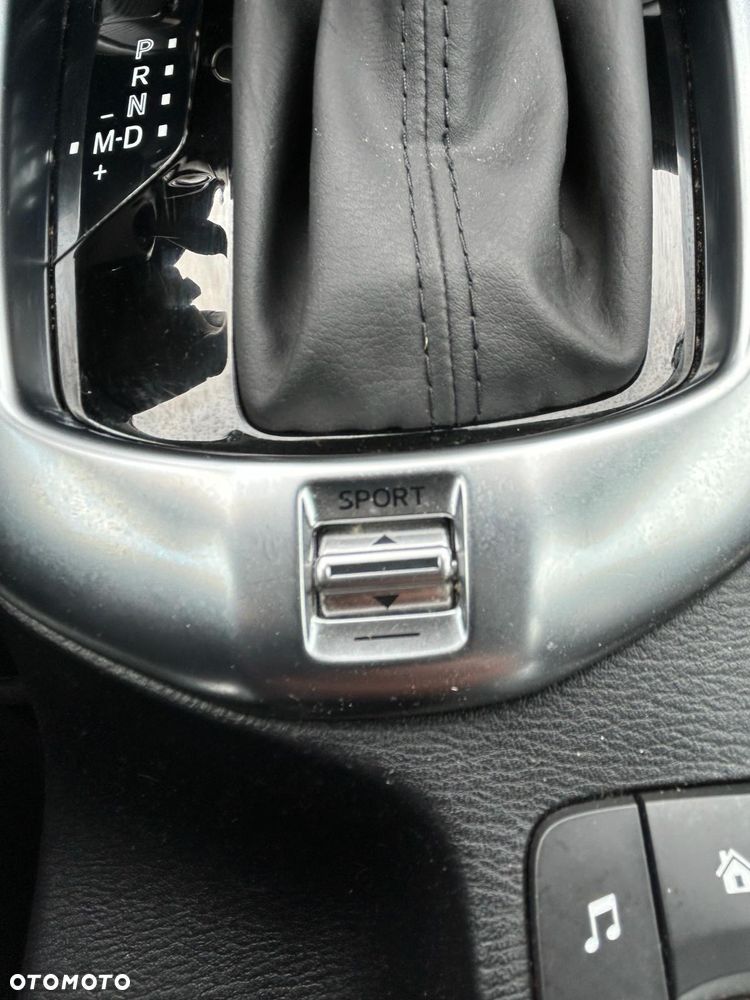 Mazda 2 SKYACTIV-G 90 Exclusive-Line - 40