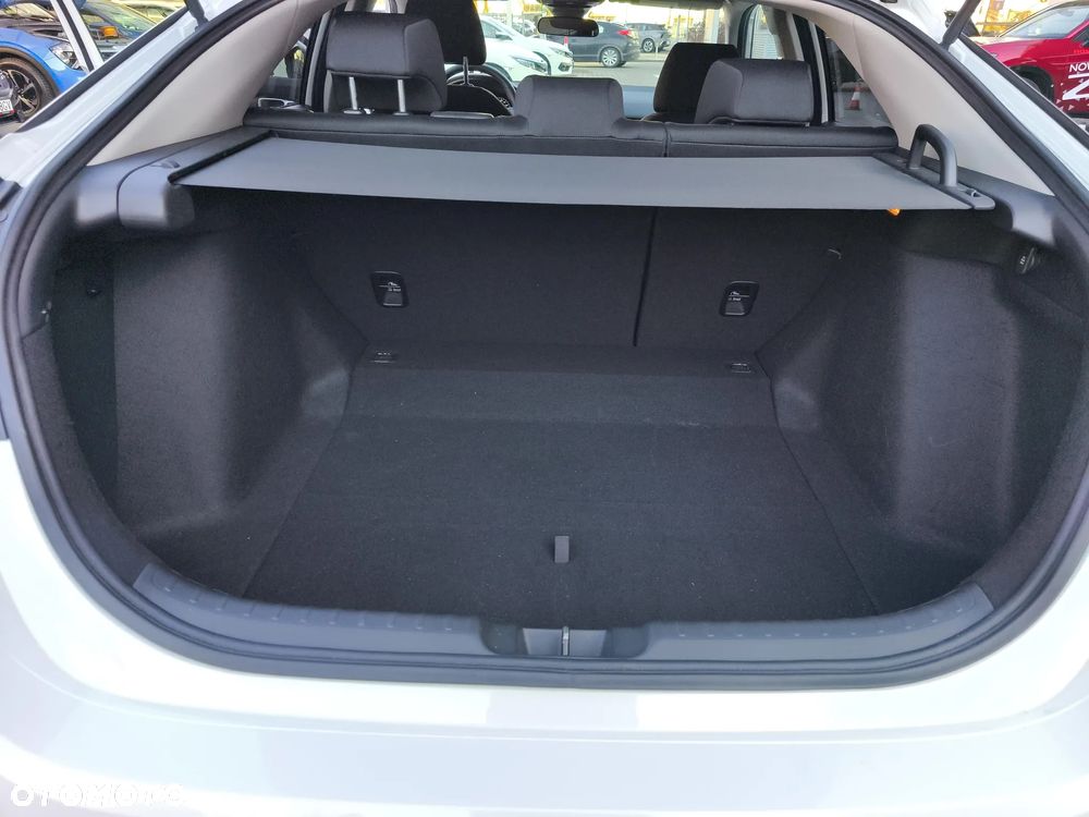 Honda Civic 2.0 i-MMD Elegance CVT - 16