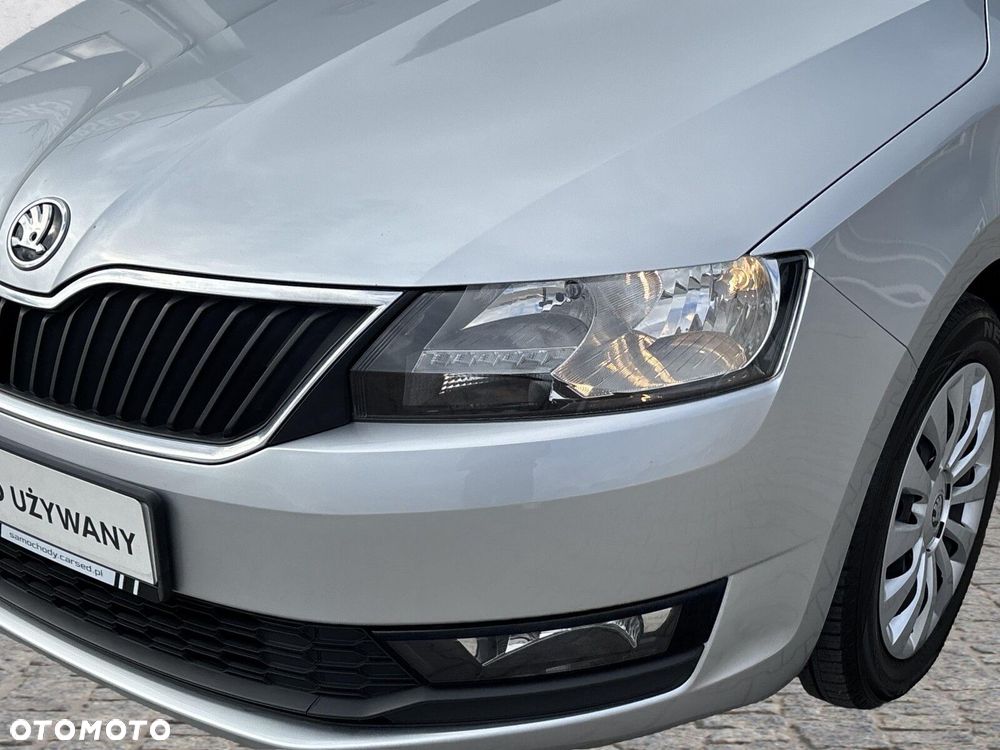 Skoda RAPID 1.0 TSI Ambition - 32