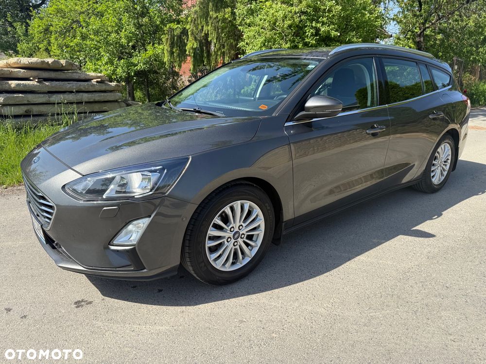 Ford Focus - 28