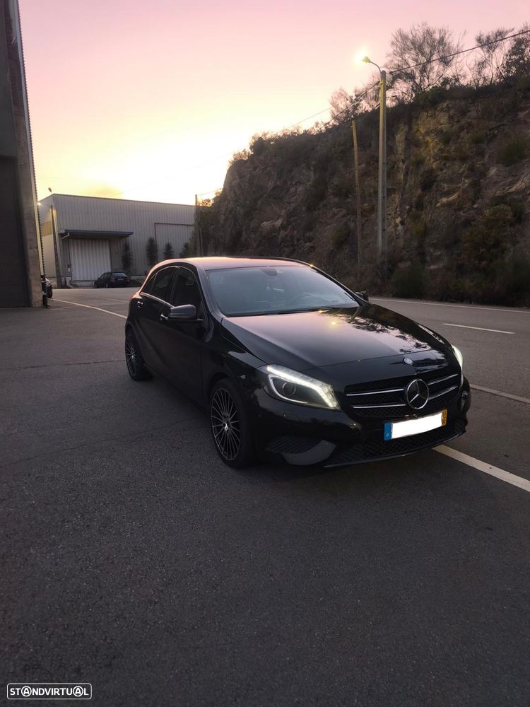 Mercedes-Benz A 180 CDI (BlueEFFICIENCY) Urban - 14