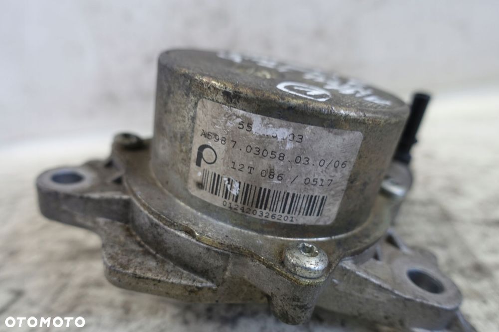 Fiat 500C 900 0.9T POMPA VACUM wakum - 3