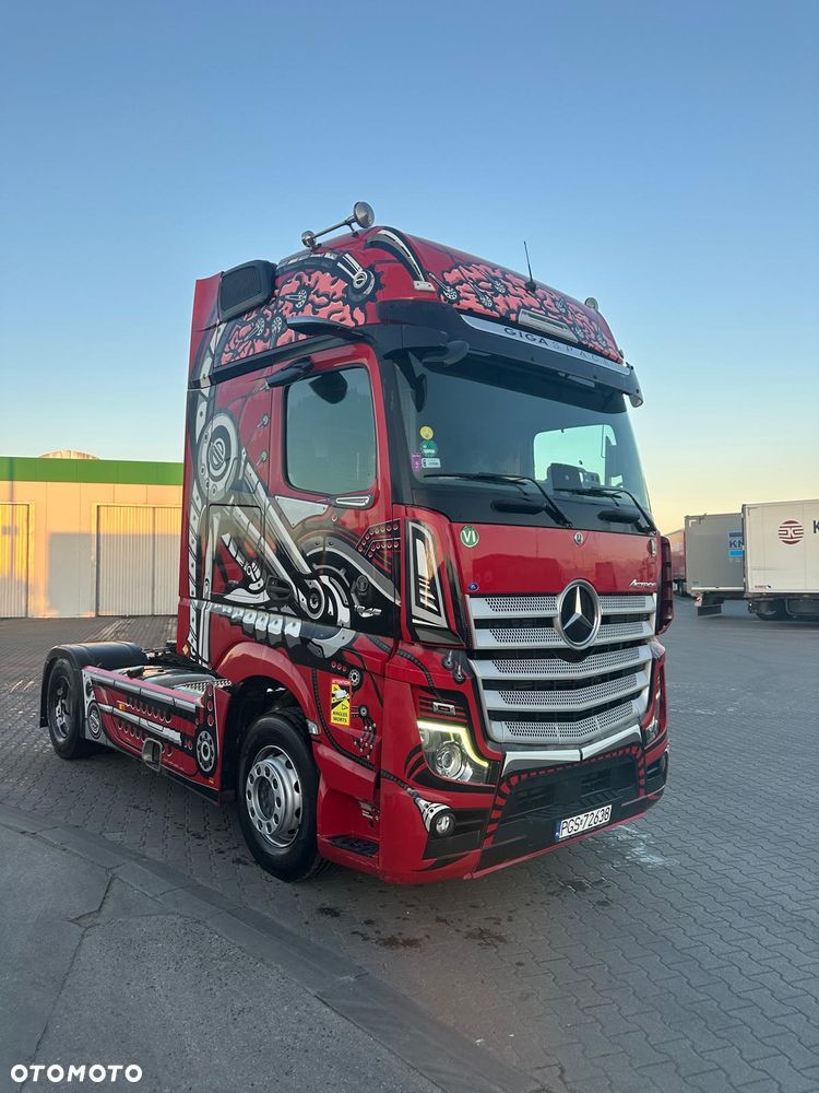 Mercedes-Benz ACTROS 1848 GIGA SPACE Salonka - 1