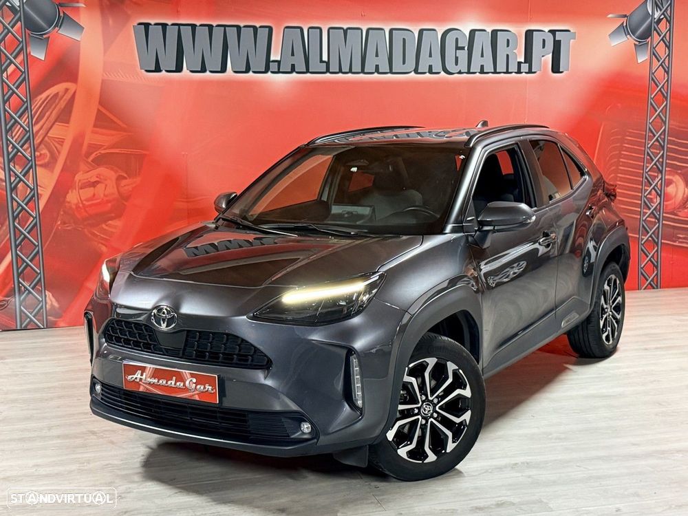 Toyota Yaris Cross 1.5 HDF Premier Edition - 2
