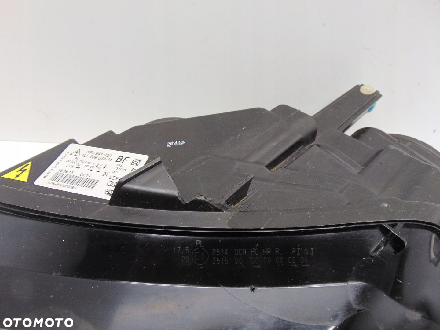 LAMPA LEWY PRZÓD PRZEDNIA XENON AUDI A3 8P LIFT 08-12r 8P0941029 - 4