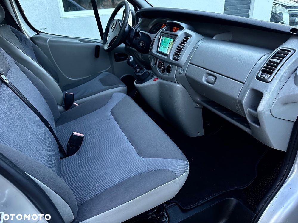 Opel Vivaro - 6