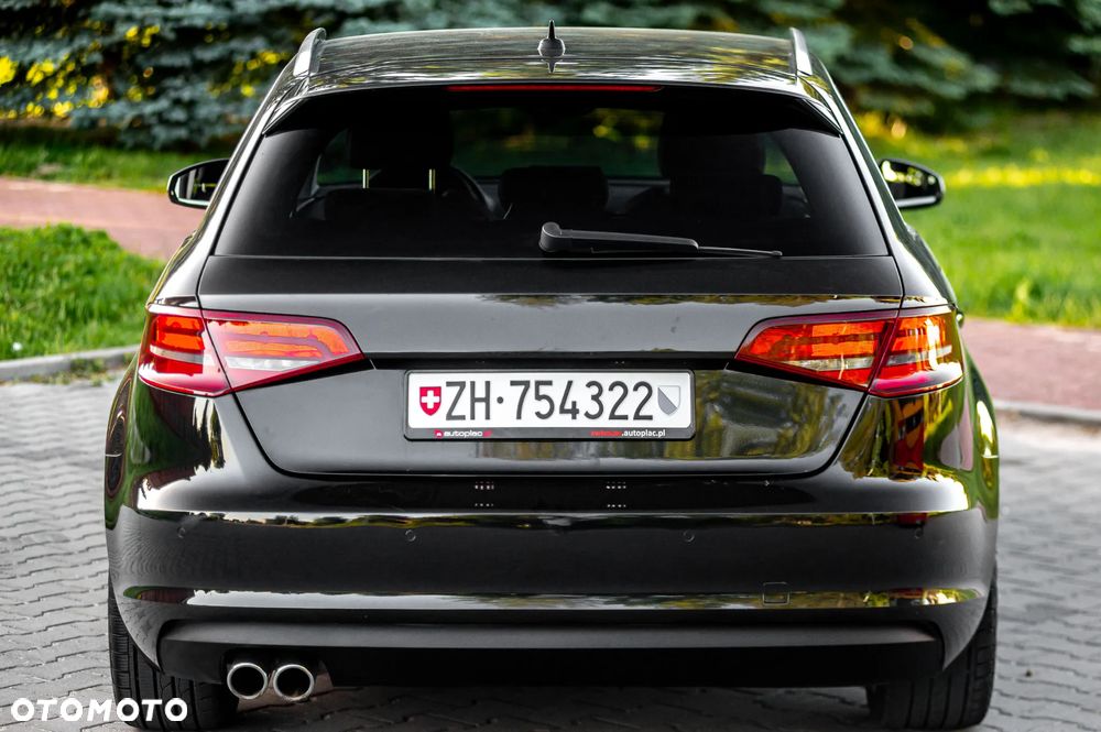 Audi A3 Sportback 2.0 TDI Quattro Attraction - 17