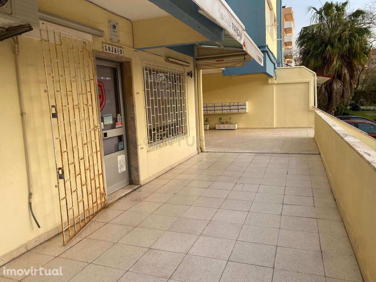 Café/Restaurante em Santo António da Caparica, a poucos metros da Prai - Grande imagem: 2/6