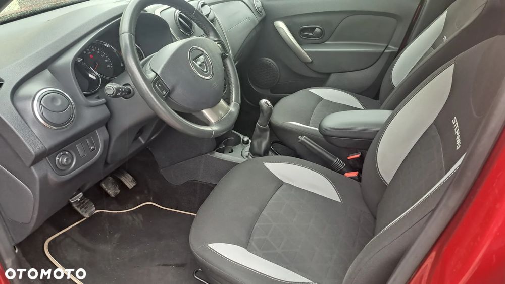 Dacia Sandero TCe 90 S&S Laureate - 5