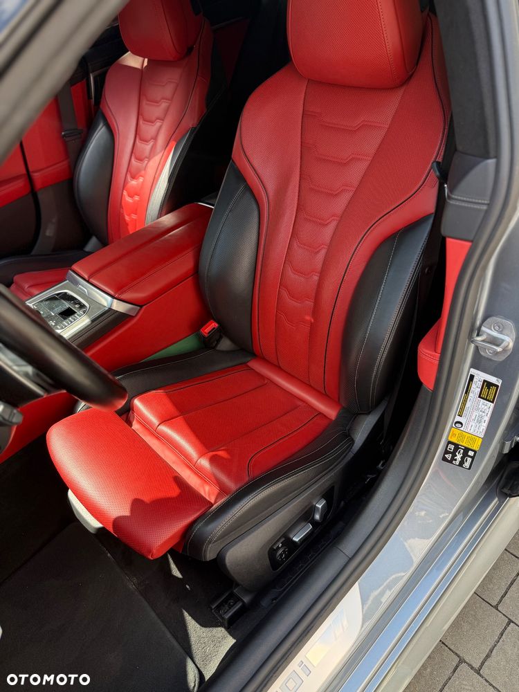 BMW Seria 8 M850i xDrive - 9