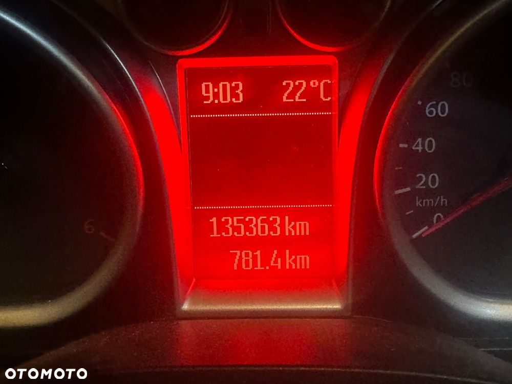 Ford Kuga 2.0 TDCi Individual MPS6 - 31