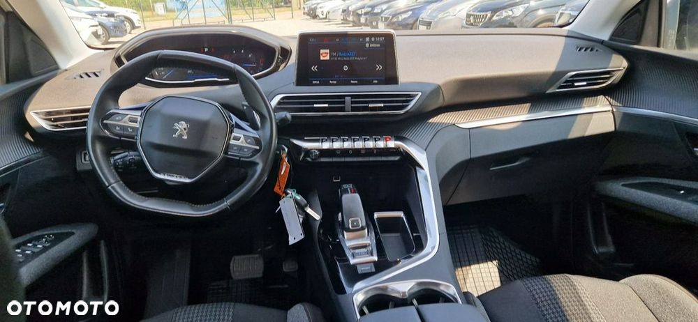 Peugeot 3008 - 23