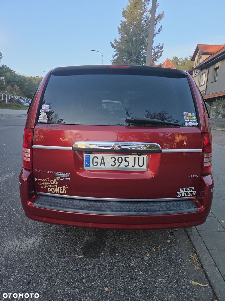 Chrysler Town & Country 4.0 Limited - 13