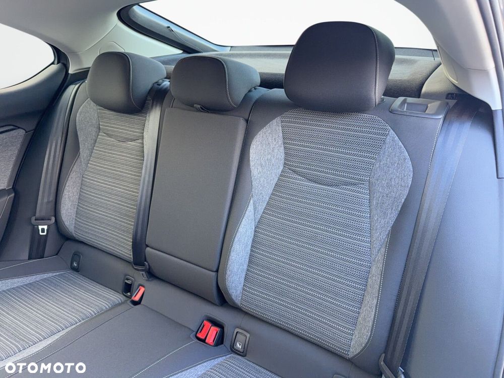 Skoda Superb 1.5 TSI mHEV Selection DSG - 36