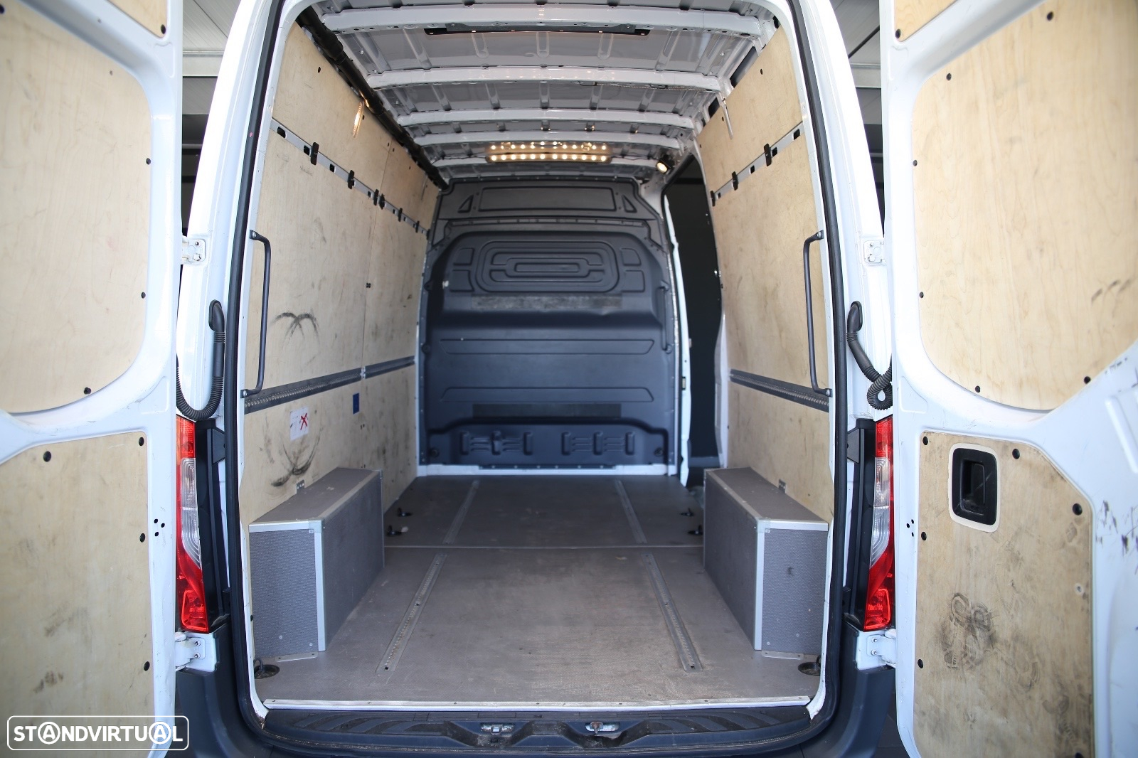 Mercedes-Benz Sprinter- ELÉTRICA - 14