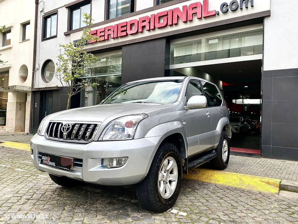 Toyota Land Cruiser 3.0 D-4D Std. Aut - 1