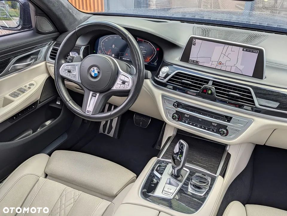 BMW Seria 7 750Ld xDrive - 19