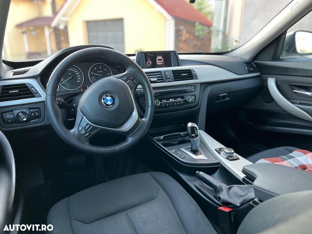BMW Seria 3 320d Aut. Advantage - 8
