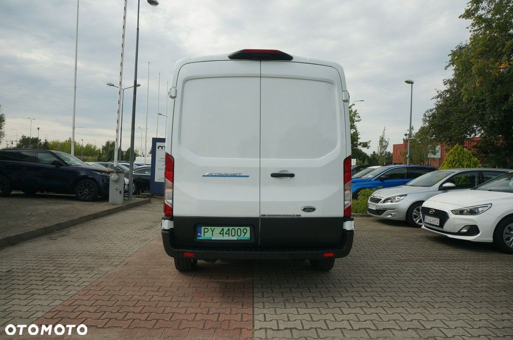 Ford Transit - 7