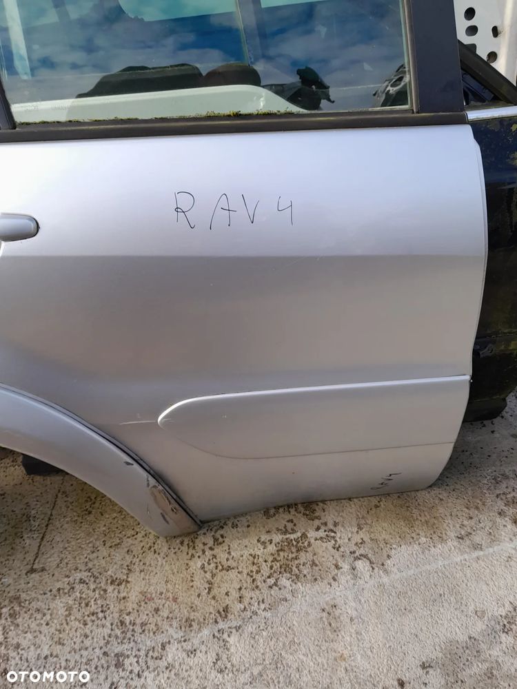 TOYOTA RAV4 II DRZWI PRAWE TYLNE PRAWY TYŁ - 2