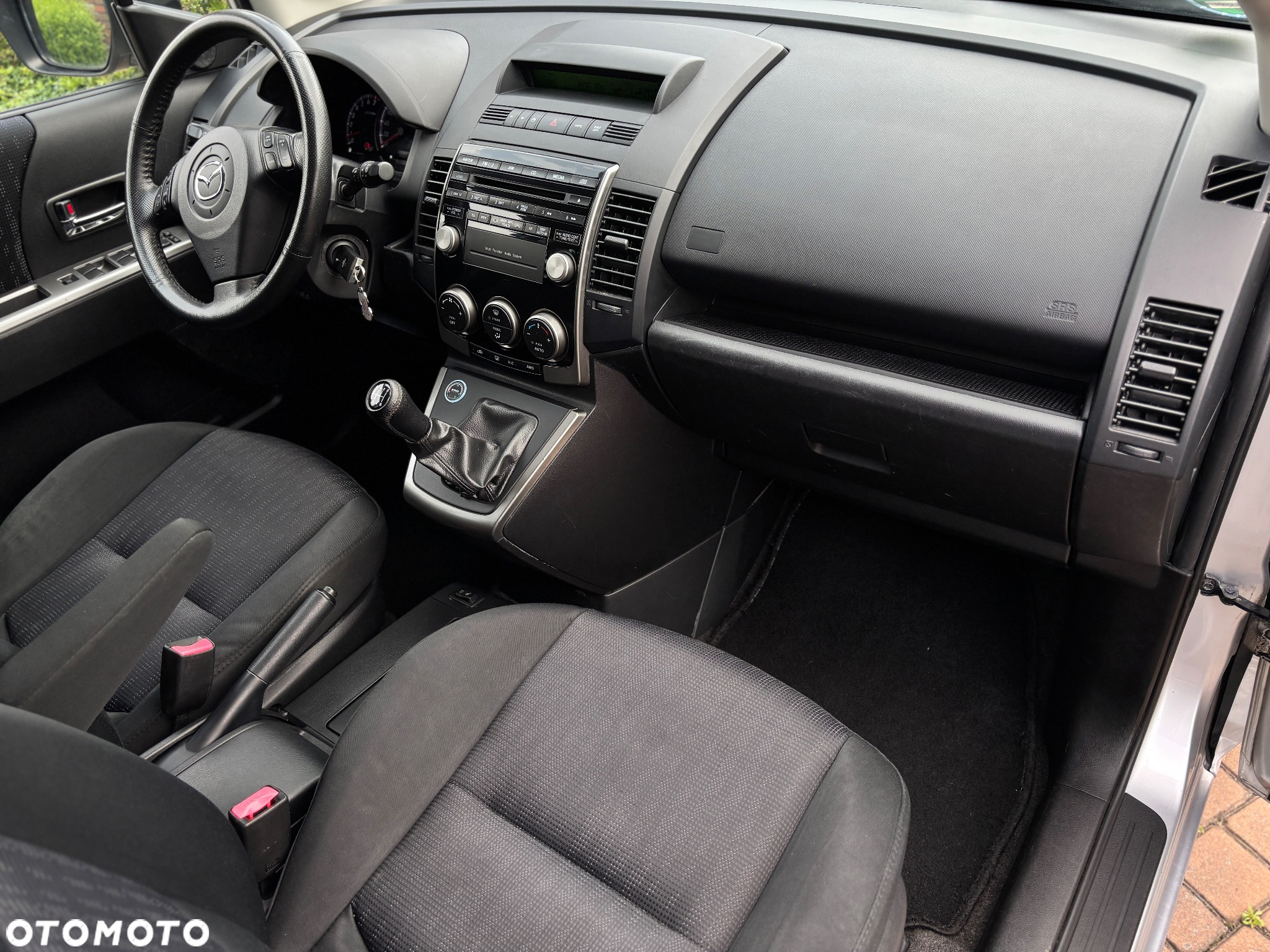 Mazda 5 2.0 Exclusive - 32