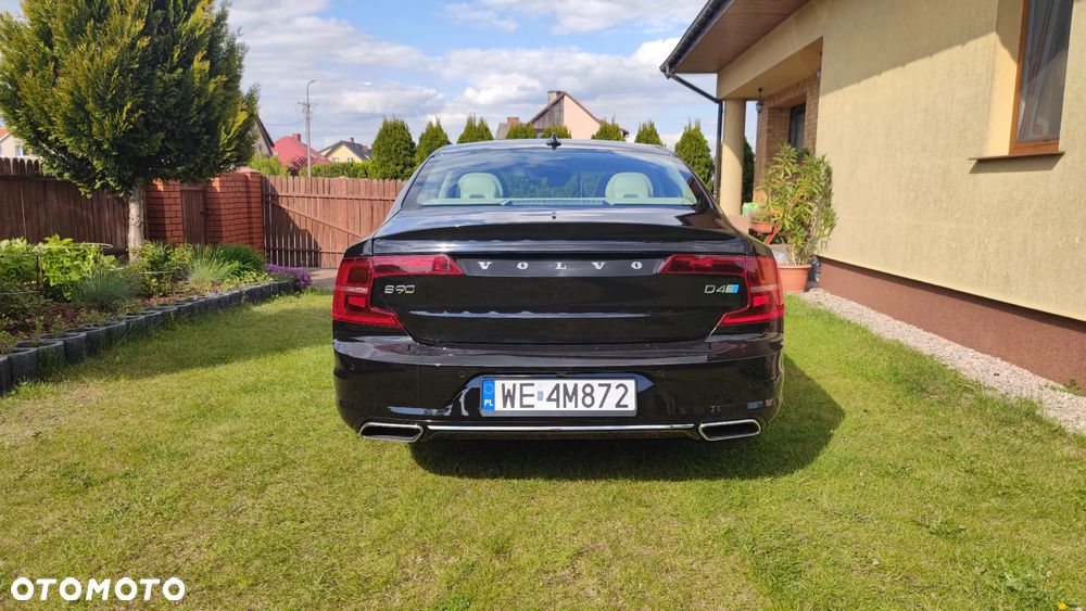 Volvo S90 D4 Inscription - 16