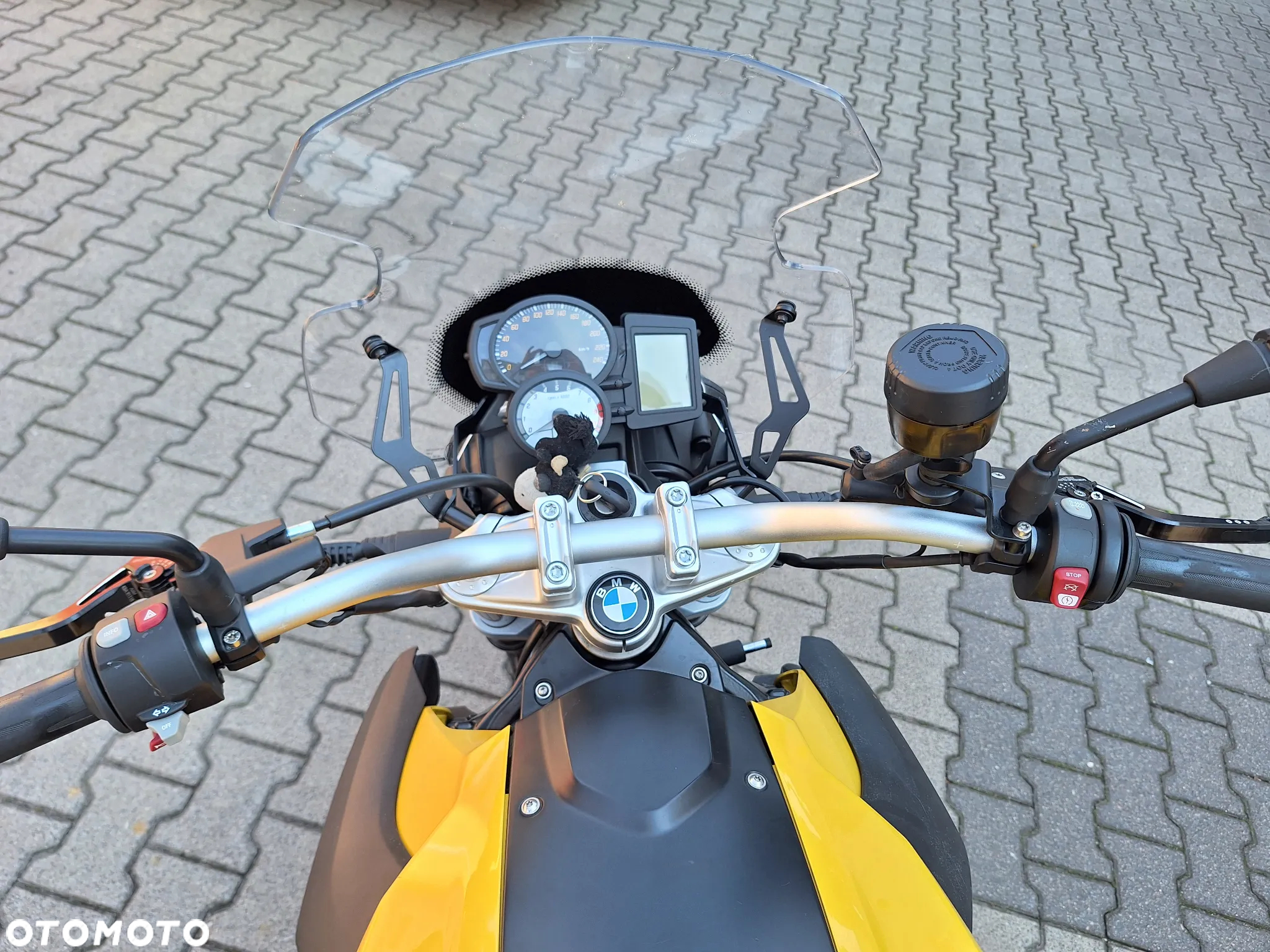 BMW F - 4