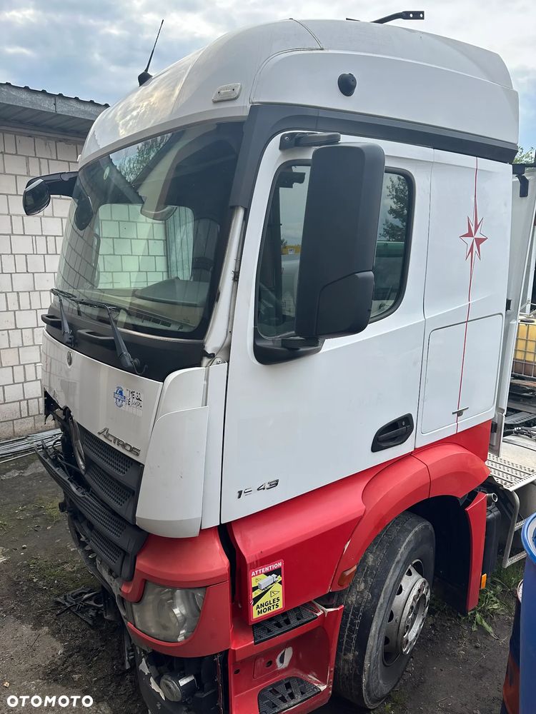 Kabina Kompletna Mercedes Actros MP4 - 2