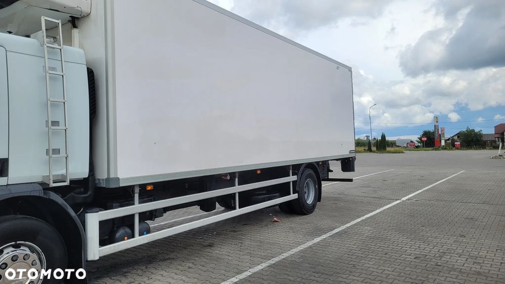 Renault Premium - 3
