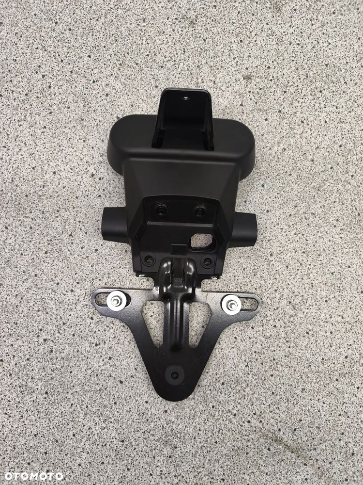 Mocowani tablicy rejestracyjnej, ogon Honda CL 500 CL500 - 1