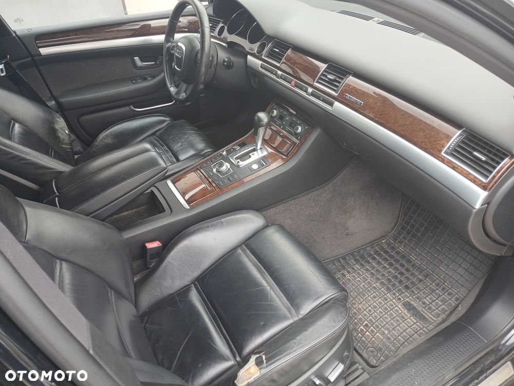 Audi A8 - 5