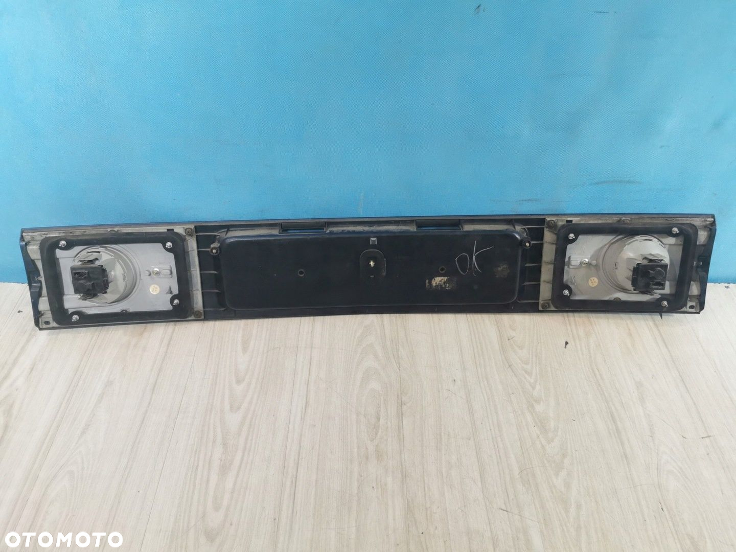 VW Sharan I 1 Lift 00/10 blenda klapy lampy tył - 5