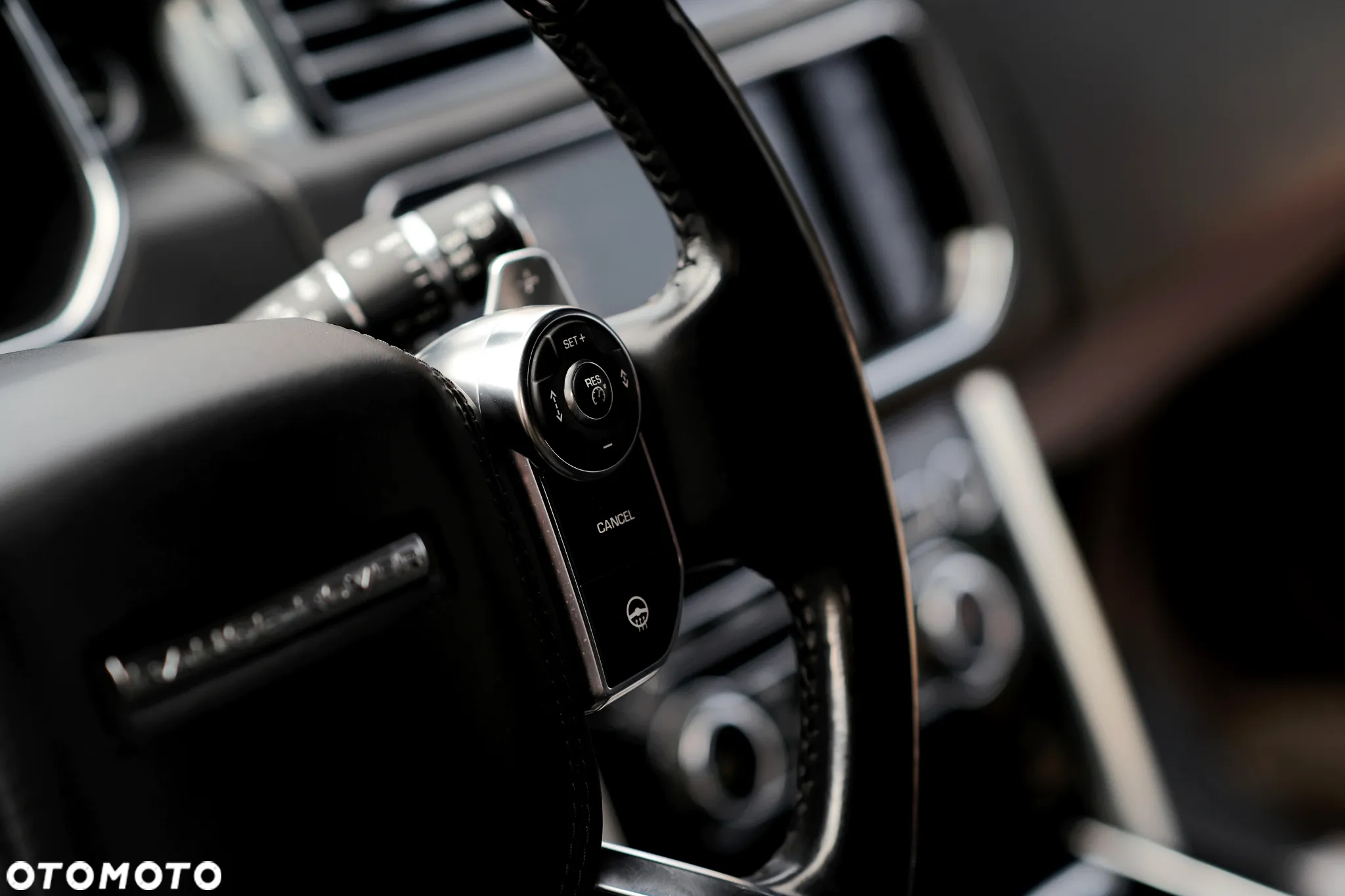 Land Rover Range Rover 4.4SD V8 AB Black - 14