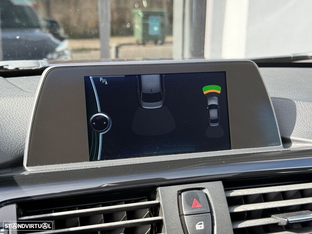 BMW 320 d Aut. M Sport Edition - 21