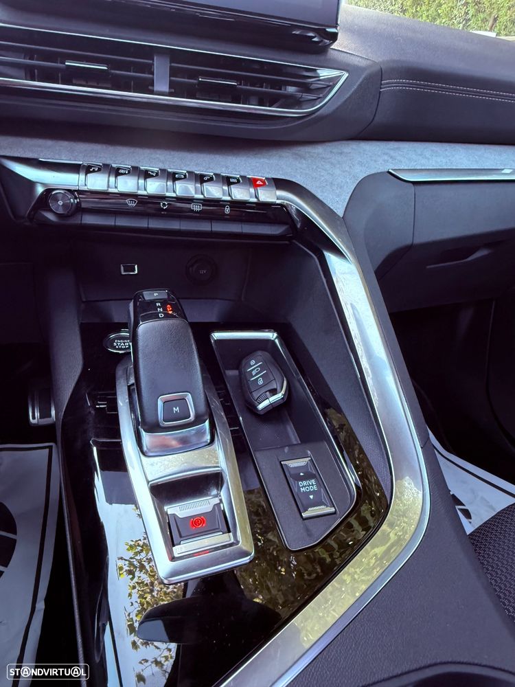 Peugeot 5008 BlueHDI 130 EAT8 GT - 13