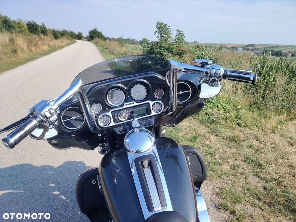 Harley-Davidson FLHTCU Ultra - 17