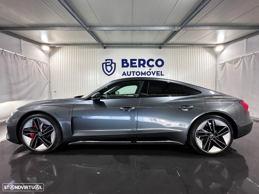 Audi e-tron GT quattro - 13
