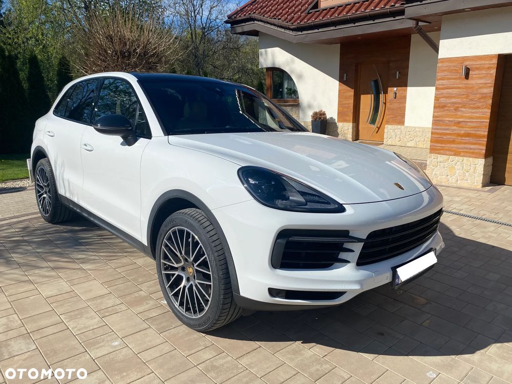 Porsche Cayenne Standard - 4