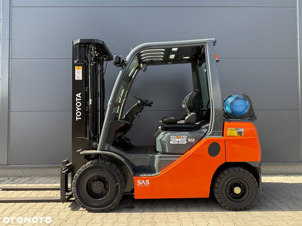 Toyota 02-8FGF25 - 9