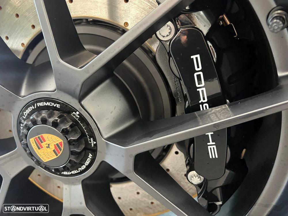 Porsche 911 (992) Carrera GTS - 44