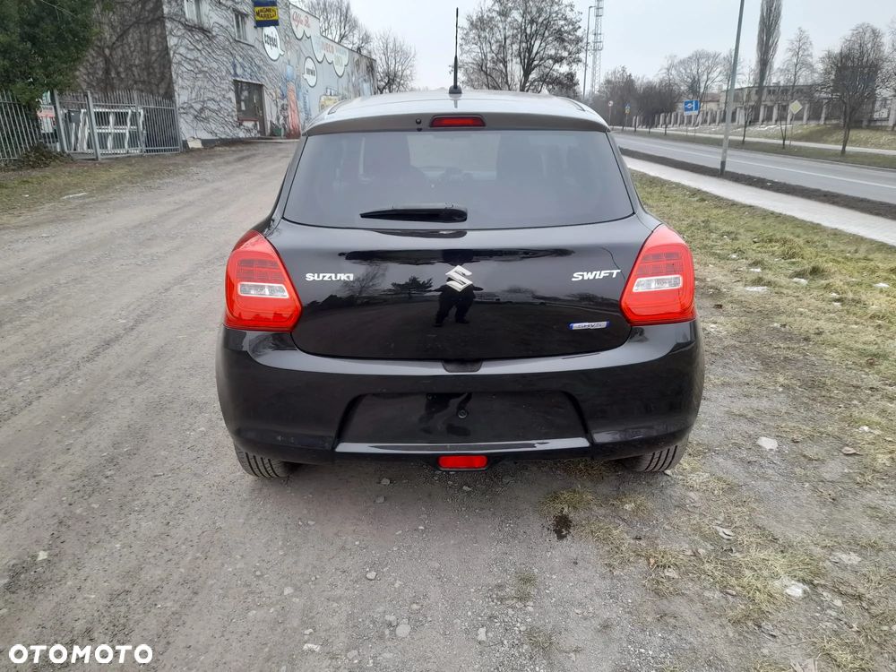 Suzuki Swift 1.2 Premium Plus - 6
