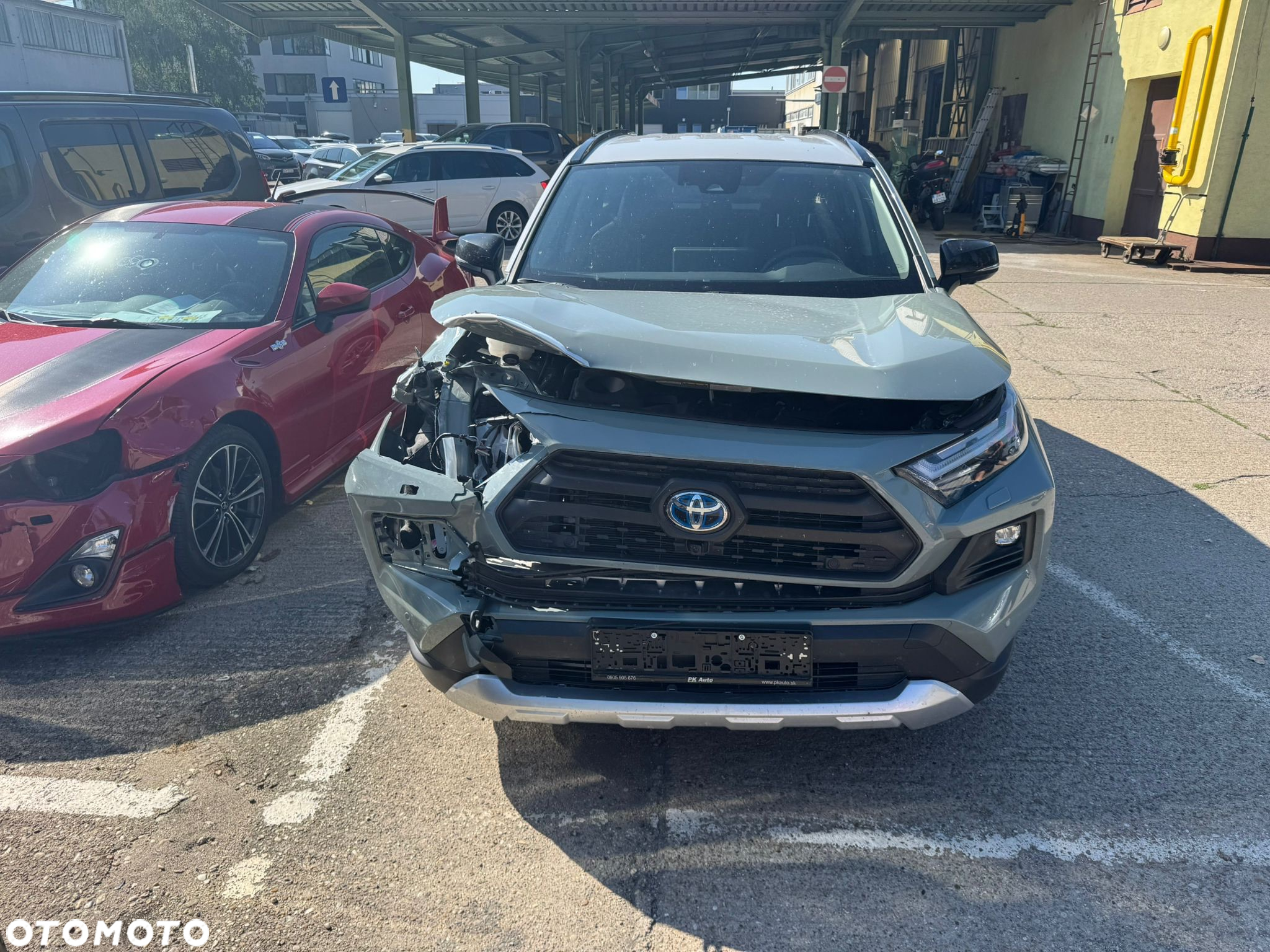 Toyota RAV4 2.5 4x4 Hybrid Adventure - 4