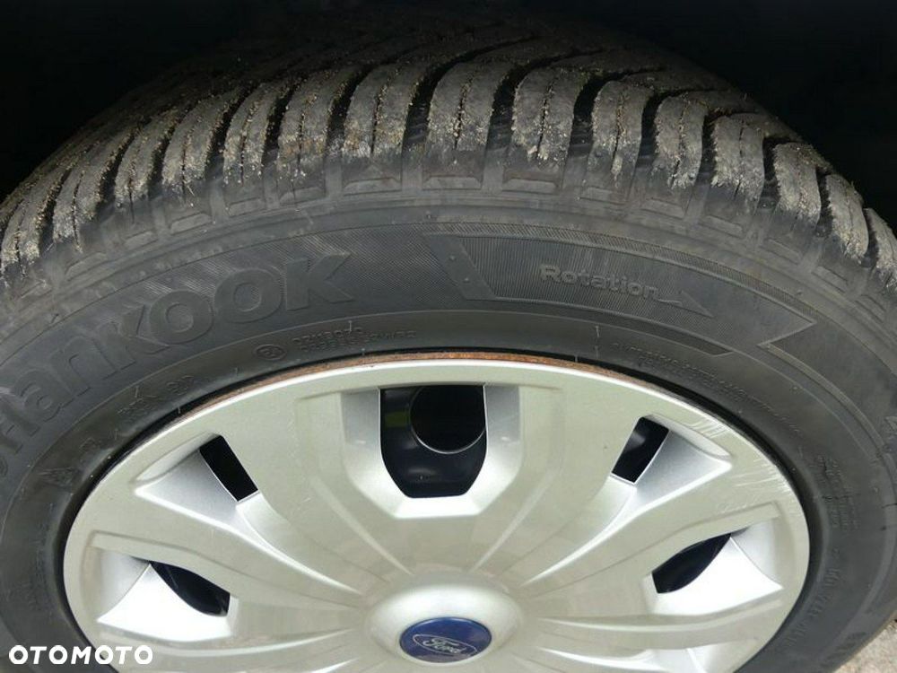 Ford Transit Connect - 19