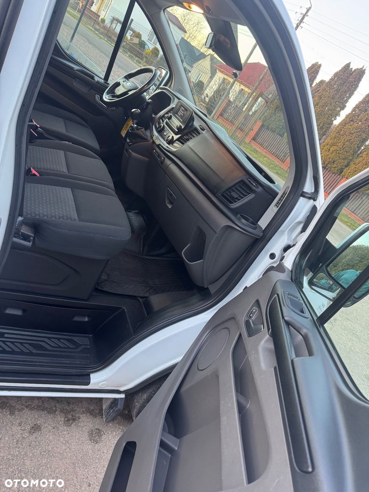 Ford TRANSIT CUSTOM TREN L2H1 LIFT 2020r 2,0 TDCI/130KM/KAMERA/BIX-ENON/ EURO 6/ASO/NISKI PRZEBIEG/LED/HAK/FV23%/6-DZWI/LONG - 17