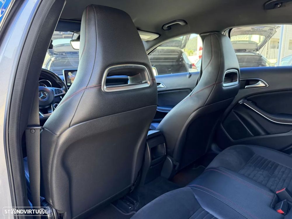 Mercedes-Benz A 180 d AMG Line - 19