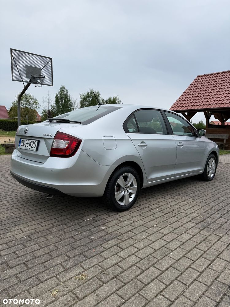Skoda RAPID - 5