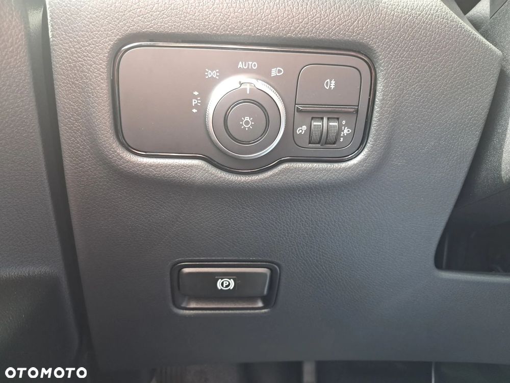 Mercedes-Benz Vito Furgon 114 PRO ekstradługi - 15